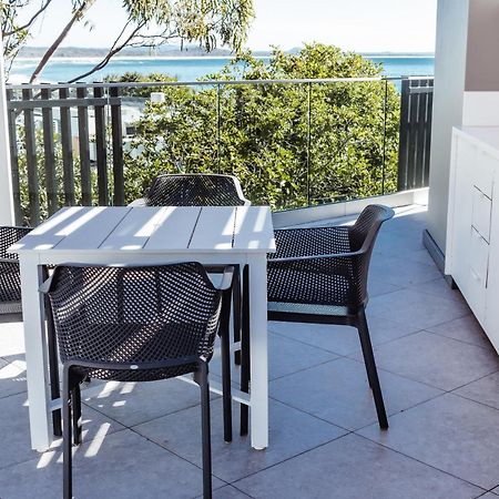 Netanya Noosa Beachfront Resort Exteriör bild