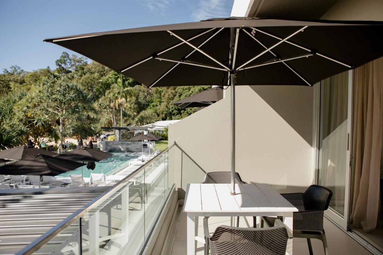 Netanya Noosa Beachfront Resort Exteriör bild
