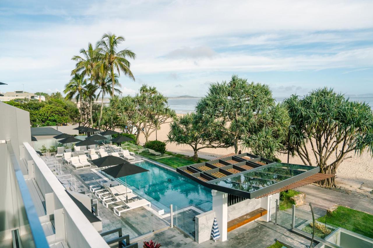 Netanya Noosa Beachfront Resort Exteriör bild